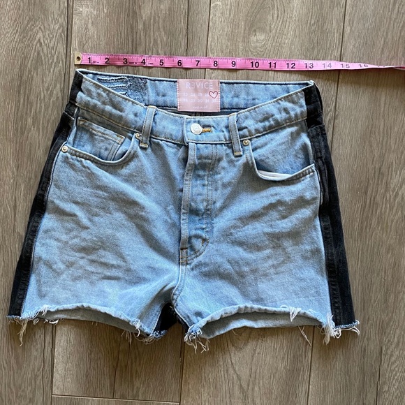 Revice Denim Jean Shorts - Picture 6 of 8